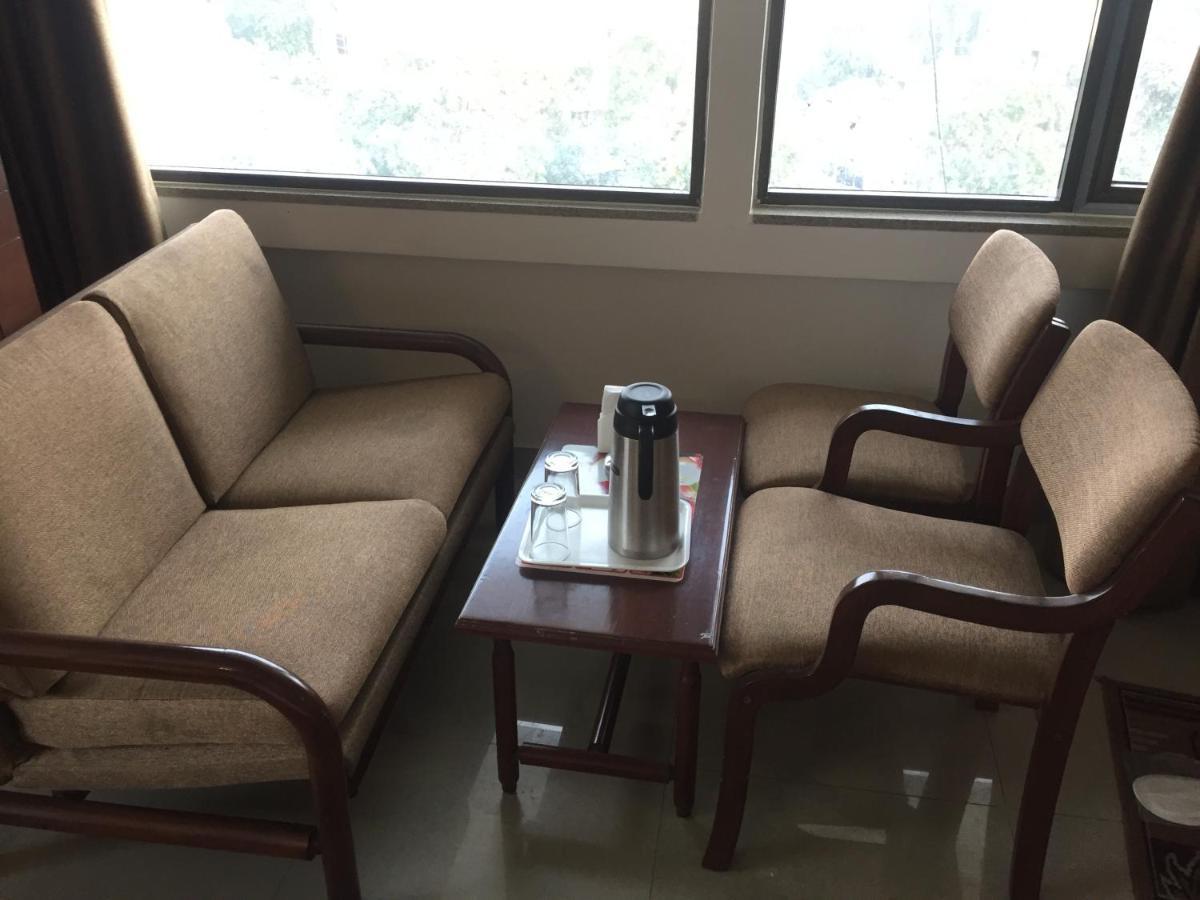 Hotel Apex Amhedabad Dış mekan fotoğraf