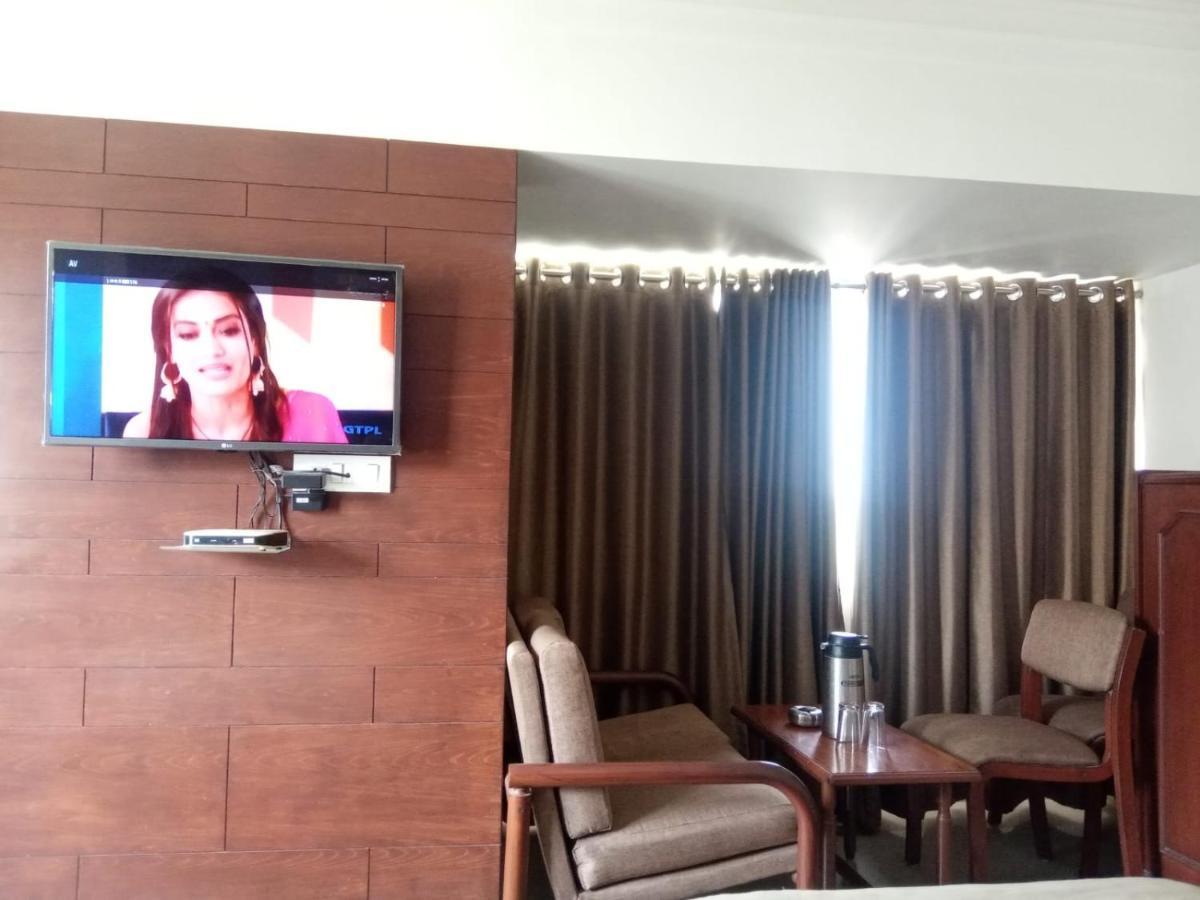 Hotel Apex Amhedabad Dış mekan fotoğraf