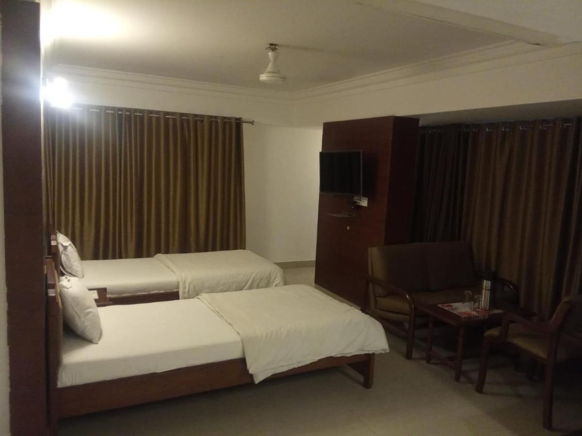 Hotel Apex Amhedabad Dış mekan fotoğraf